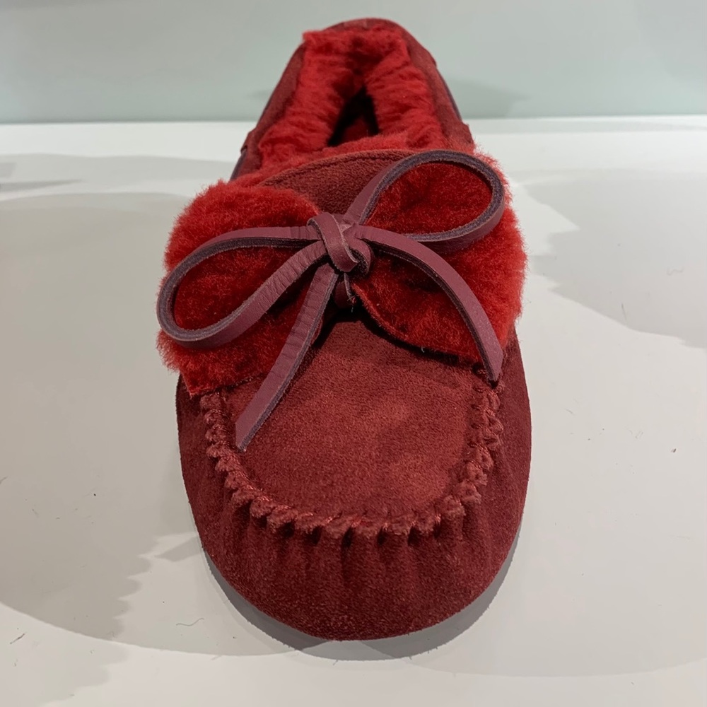 UGG Dakota Double Bow Moccasin - Picture 8 of 12
